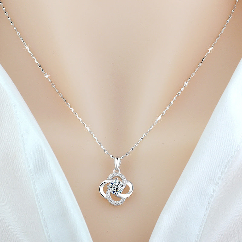 Sparkling Clover Necklace